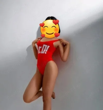 Asistentă Medicală pentru Momente de Neuitat în Eroii Revoluției