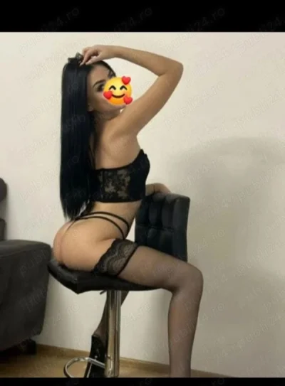 Escortă blondă slim în Valea Oltului · escortă blonda slim
