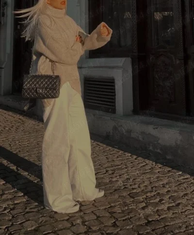 Escortă Bătrână în Pantelimon