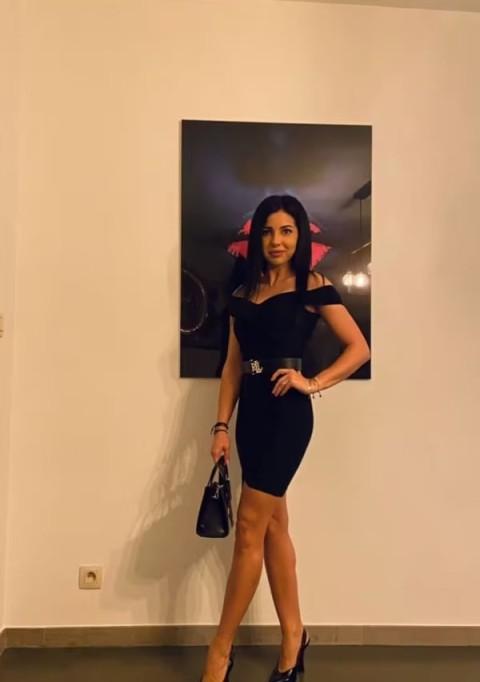 Escortă Superbă 40 Ani în Buftea · escortă 40 ani