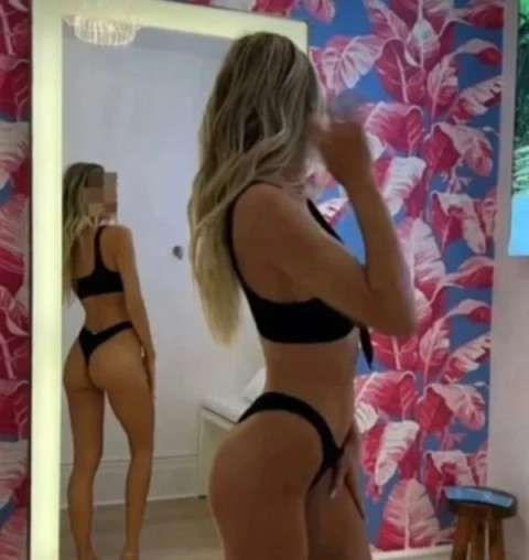 Întâlnire cu o Escortă Însărcinată în Zărnești