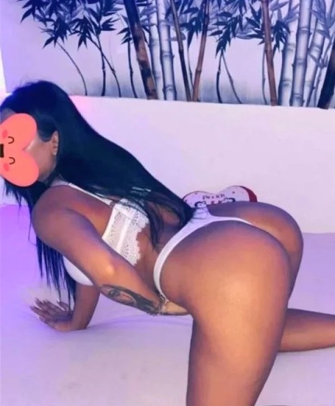 Siluetă fină și senzuală în Sebeș