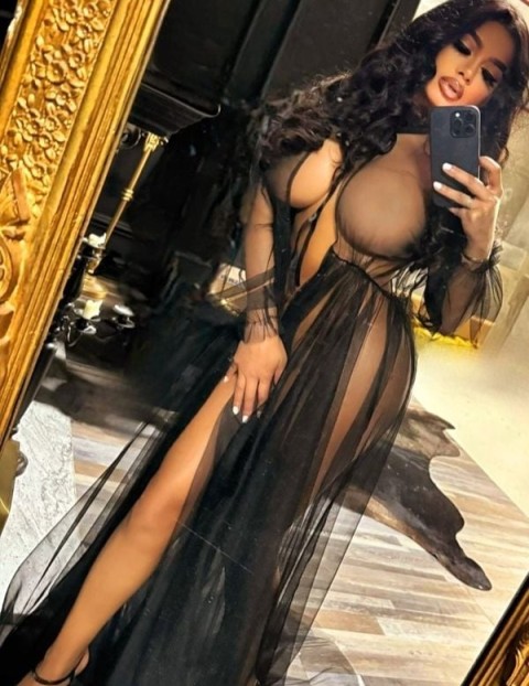 Studentă seducătoare în Sebastian